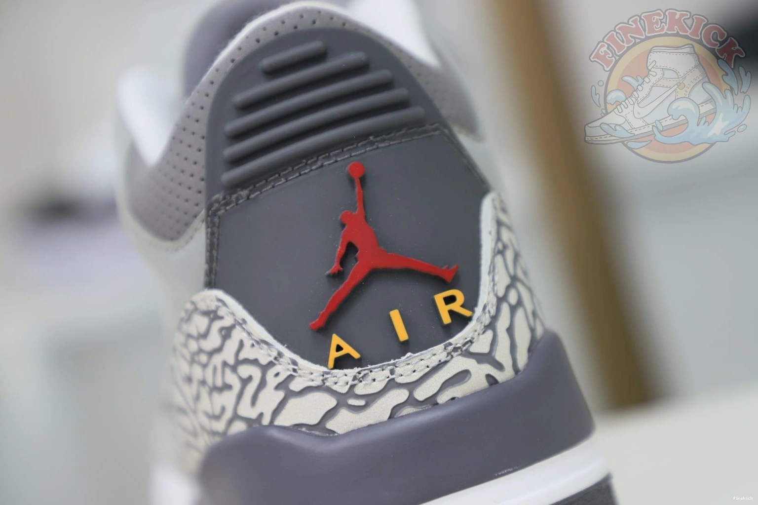 Jordan retro